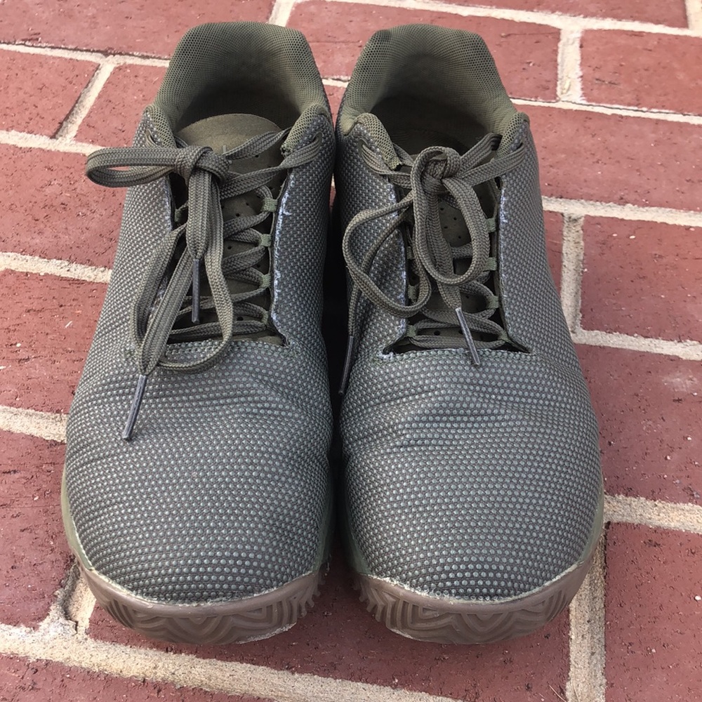 MENS NOBULL TRAINER + 🔥